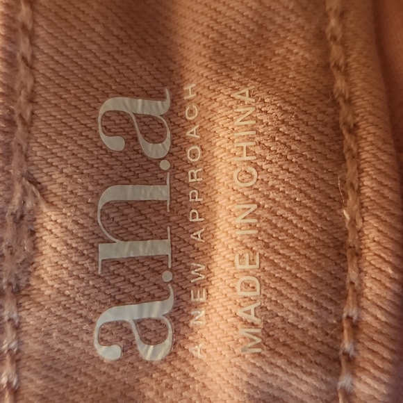 a n.a brand pink jeans - Picture 4 of 6